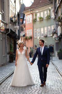 bilderschlag Hochzeitsfotografie in der Altstadt von Erfurt Krämerbrücke